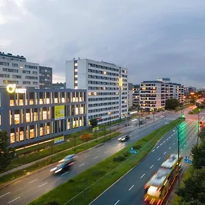 Otel O3hotel, Varşova